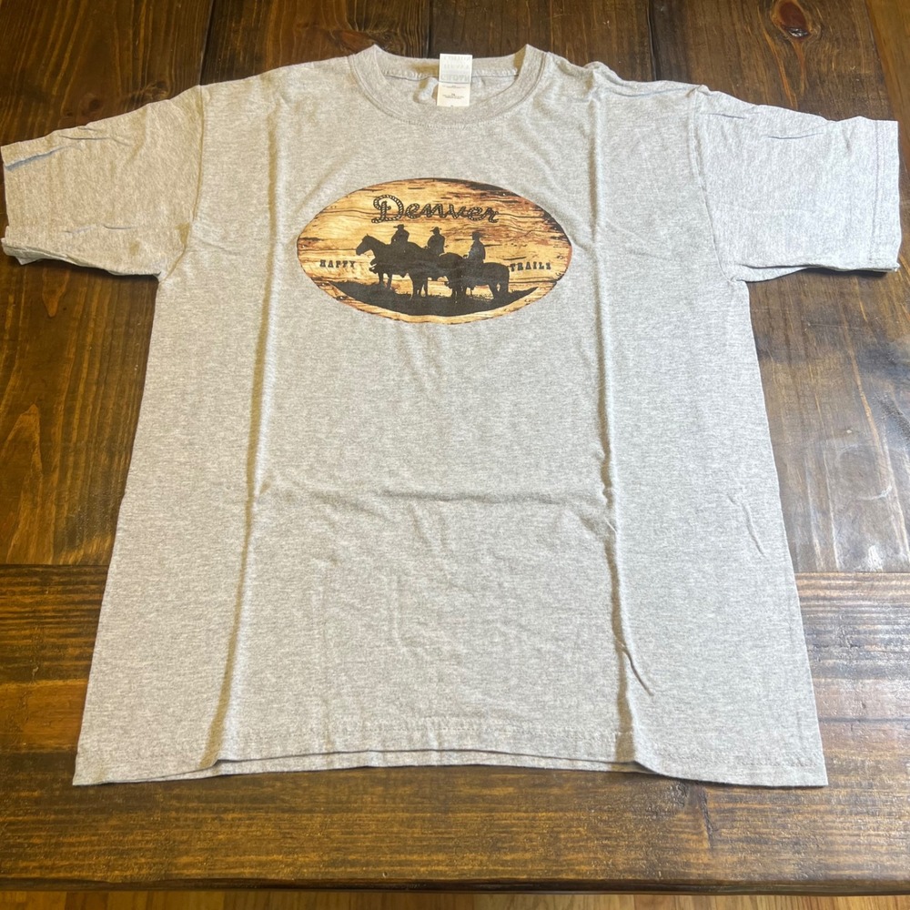 Gildan Denver Happy Trails Cowboy Graphic T-Shirt Mens XL Gray Short Sleeve